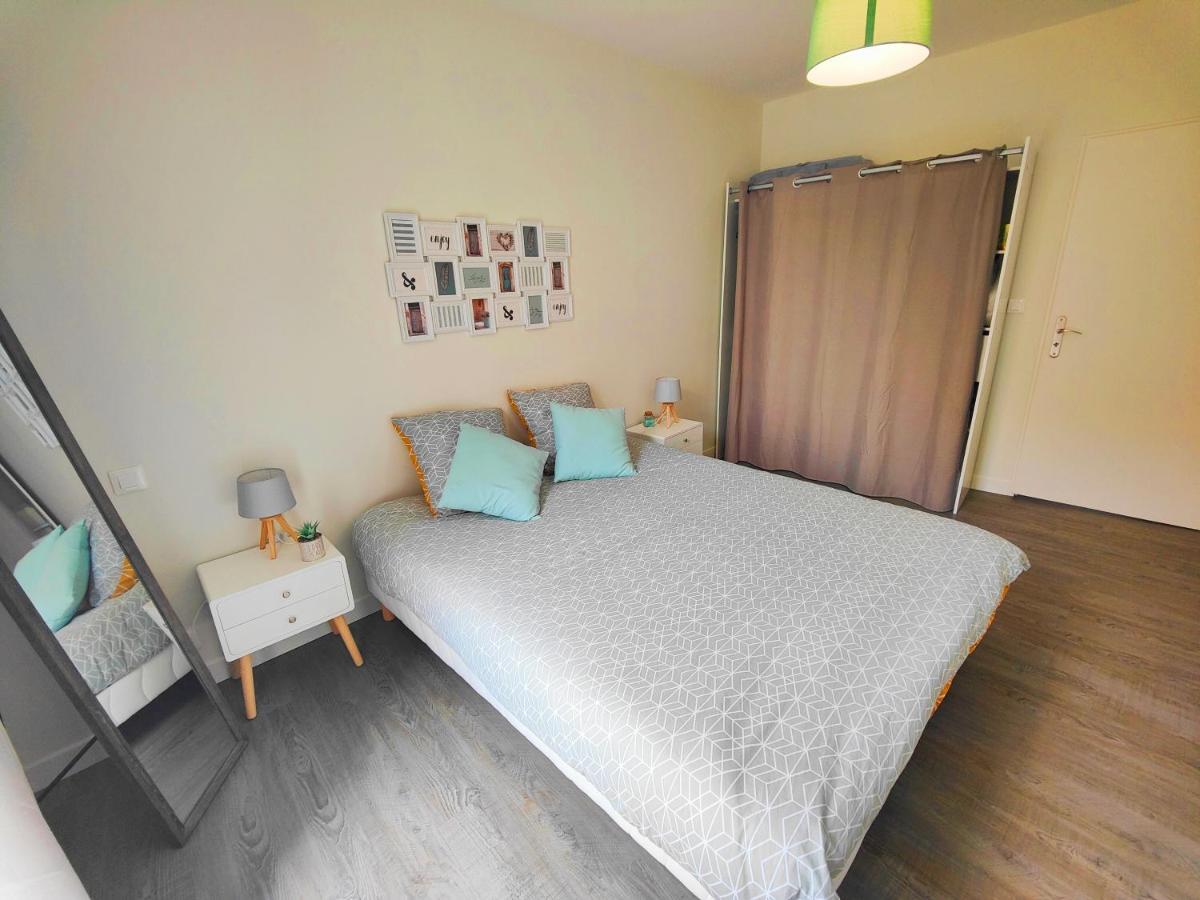 Ferienwohnung Agreable T2 Neuf -Le Dome- Riom Exterior foto