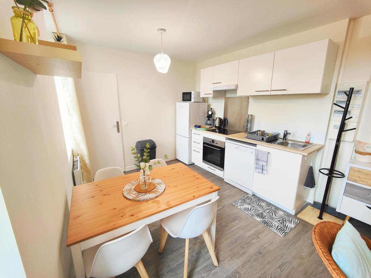 Ferienwohnung Agreable T2 Neuf -Le Dome- Riom Exterior foto
