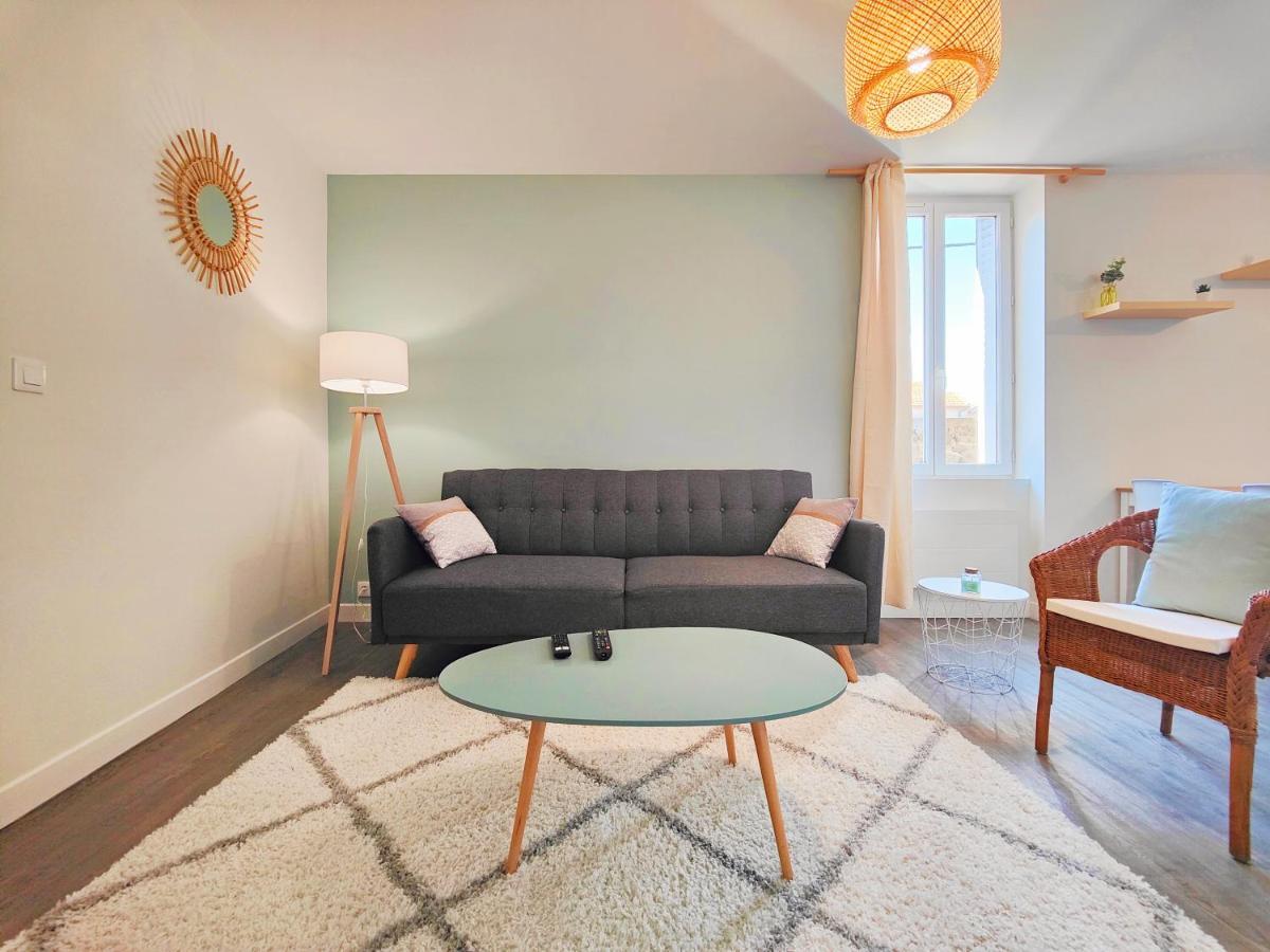 Ferienwohnung Agreable T2 Neuf -Le Dome- Riom Exterior foto